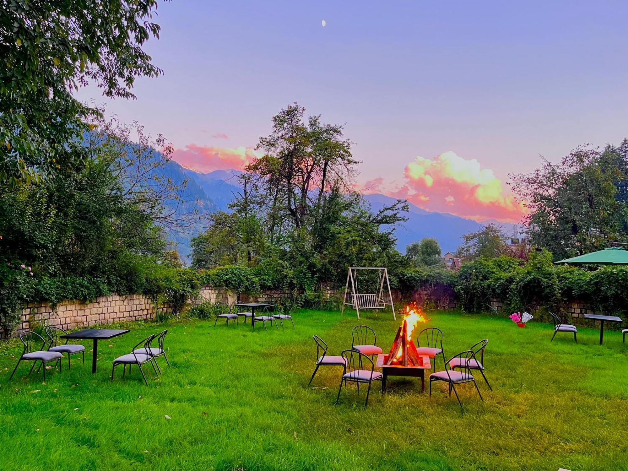 Sagar Heritage Resort, Near Mall Road Manali المظهر الخارجي الصورة